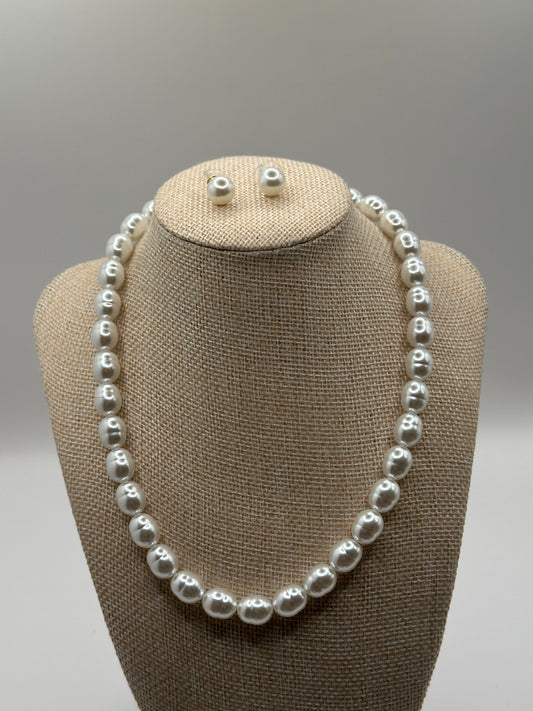 Pearl Necklace & Stud Earring Set | Classic White Imitation Pearls