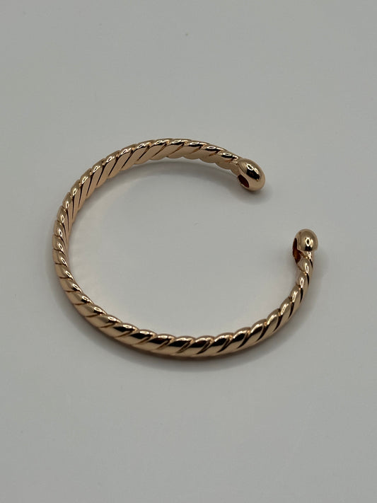 Rose Gold Twisted Cuff Bangle Bracelet | 18K Gold Filled Stainless Steel