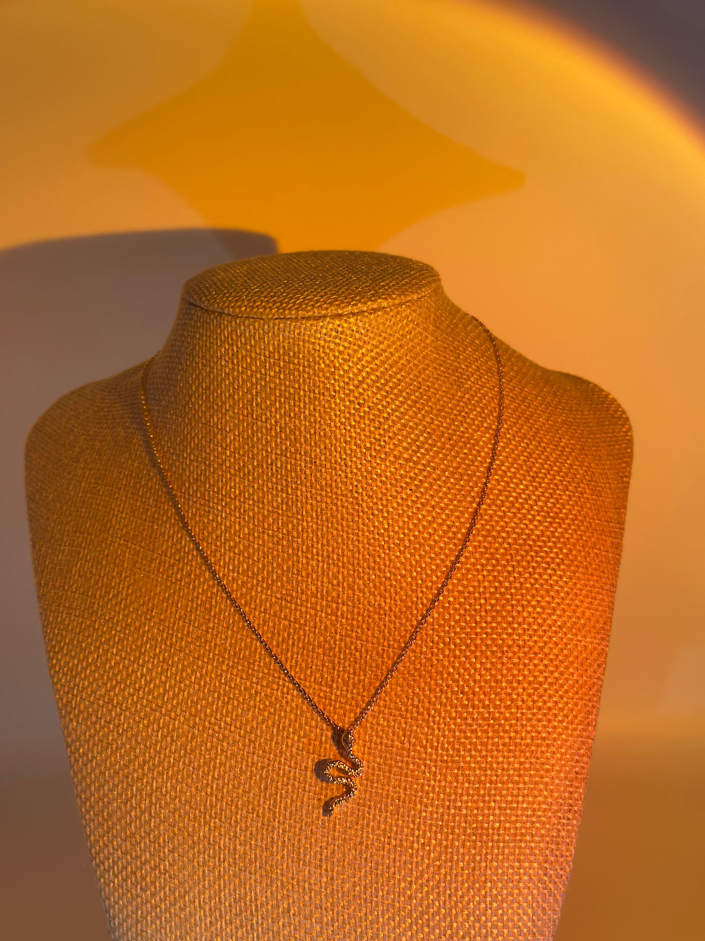 Gold Snake Pendant Necklace – 15.5"+2" Adjustable Dainty 18K Gold‑Dipped Stainless Steel