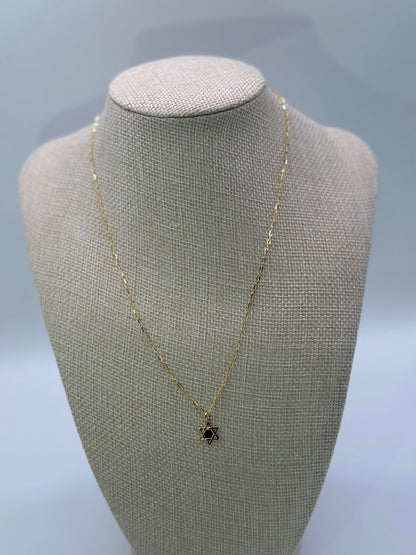 Gold Star Pendant Necklace – 18K Gold‑Dipped Stainless Steel, 16"+2" Adjustable Dainty Chain