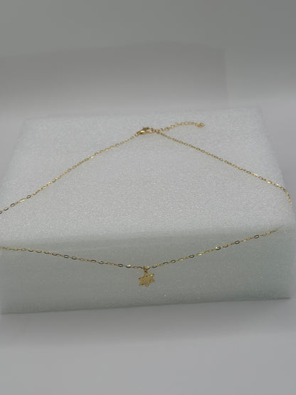 Gold Star Pendant Necklace – 18K Gold‑Dipped Stainless Steel, 16"+2" Adjustable Dainty Chain