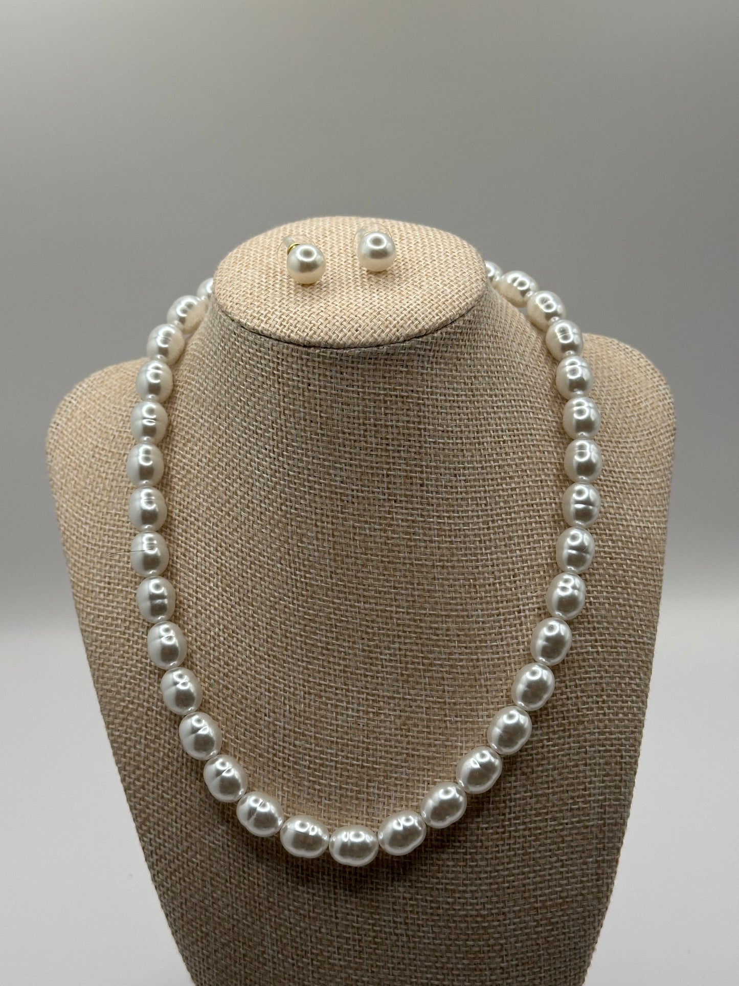 Pearl Necklace & Stud Earring Set | Classic White Imitation Pearls