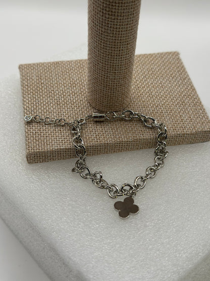 Chunky Clover Charm Bracelet with Magnetic Clasp | Gold or Silver Tone