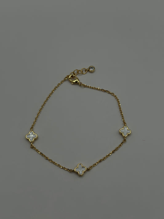 Gold-Dipped Clover Bracelet with White Inlay | Minimal Chain Jewelry