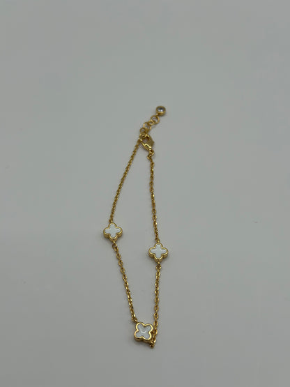 Gold-Dipped Clover Bracelet with White Inlay | Minimal Chain Jewelry