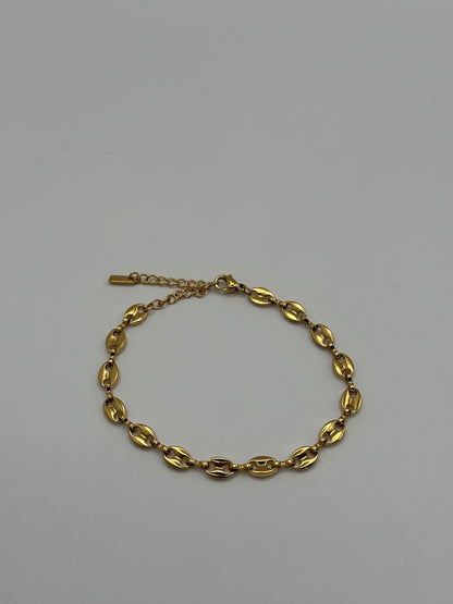 Gold Oval Link Bracelet | Stainless Steel Minimal Chain Jewelry